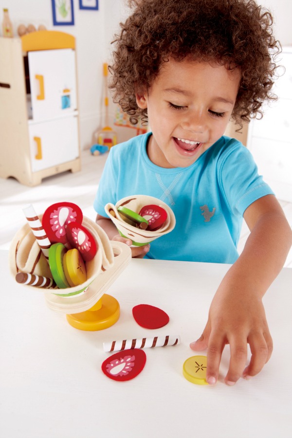 Hape Toys Crepe Play Food