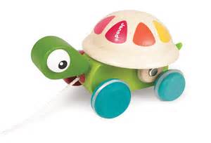 Janod Pull Along Turtle Toy
